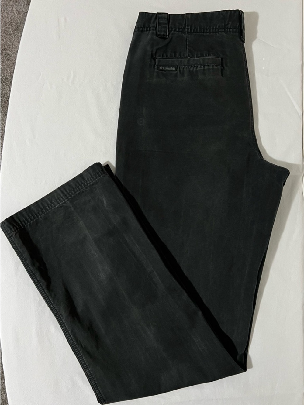 Columbia Charcoal Casual Cargo Hiking Pants with Buttoned Pocket - Picture 2 of 12